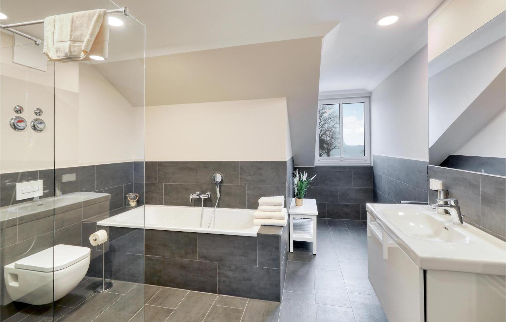 Baltischer Hof Apartment 68 บอลเทินฮาเกิน ภายนอก รูปภาพ